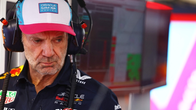 MIAMI, FLORIDA - MAY 07: Adrian Newey, the Chief Technical Officer of Red Bull Racing looks on prior to the F1 Grand Prix of Miami at Miami International Autodrome on May 07, 2023 in Miami, Florida.   Mark Thompson/Getty Images/AFP (Photo by Mark Thompson / GETTY IMAGES NORTH AMERICA / Getty Images via AFP)