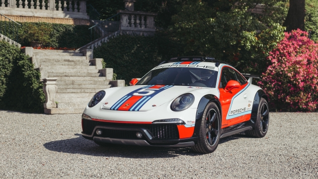 Le Porsche protagoniste sel museo open-air al FuoriConcorso di Villa Olmo