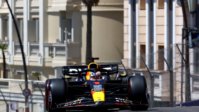 MONTE-CARLO, MONACO - MAY 27: Max Verstappen of the Netherlands driving the (1) Oracle Red Bull Racing RB19 on track during final practice ahead of the F1 Grand Prix of Monaco at Circuit de Monaco on May 27, 2023 in Monte-Carlo, Monaco. (Photo by Mark Thompson/Getty Images)