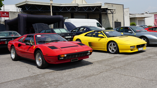 Ferrari 308 GTS e 348 GTS nella sezione dedicata al Cavallino