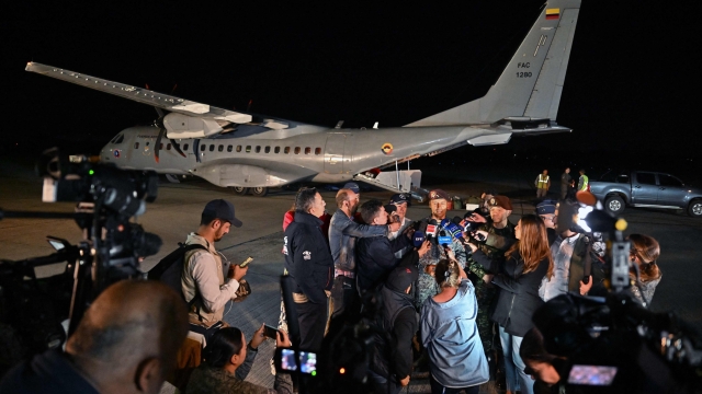 General Pedro Sanchez, commander of the Joint Command of Special Operations of the Colombian Military Forces, speask to the press after the aircraft transporting the four Indigenous children who were found alive after being lost for 40 days in the Colombian Amazon forest following a plane crash, landed at the CATAM military base in Bogota on June 10, 2023. Four Indigenous children who had been missing for more than a month in the Colombian Amazon rainforest after a small plane crash have been found alive, President Gustavo Petro said on June 9, 2023. (Photo by Juan BARRETO / AFP)