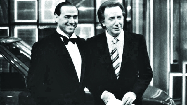 Silvio Berlusconi con Mike Bongiorno in una foto dei primi anni '90. ANSA