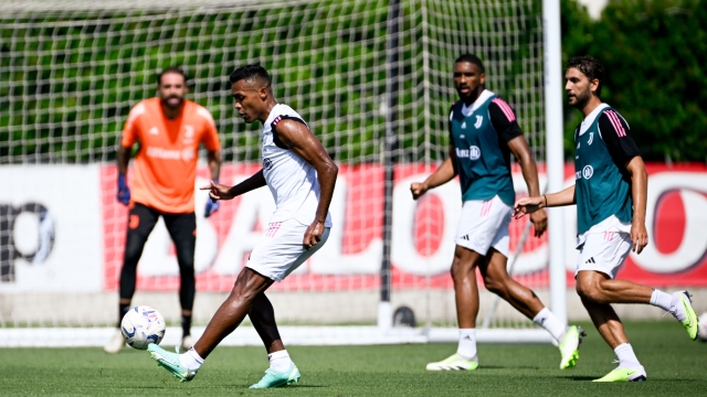 TURIN, ITALY - JULY 20: Alex Sandro of Juventus during a training session at JTC on July 20, 2023 in Turin, Italy. (Photo by Daniele Badolato - Juventus FC/Juventus FC via Getty Images)