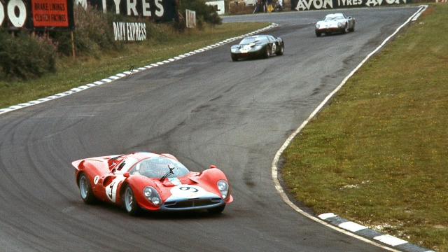 La Ferrari 412 P del 1967  in pista