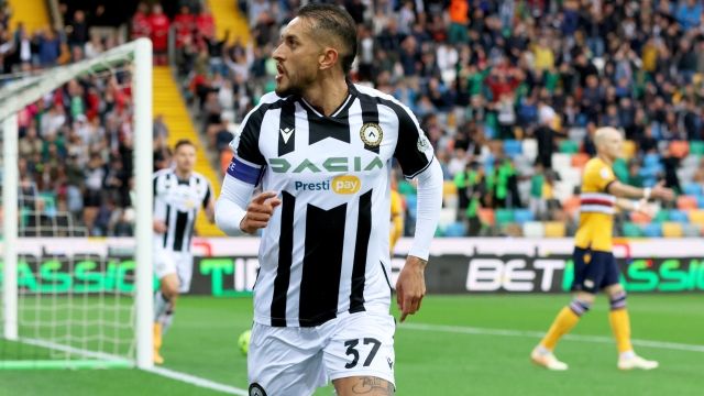 Udinese's Roberto Pereyra jubilates after scoring the goal during the Italian Serie A soccer match Udinese Calcio vs UC Sampdoria at the Friuli - Dacia Arena stadium in Udine, Italy, 8 May 2023. ANSA / GABRIELE MENIS