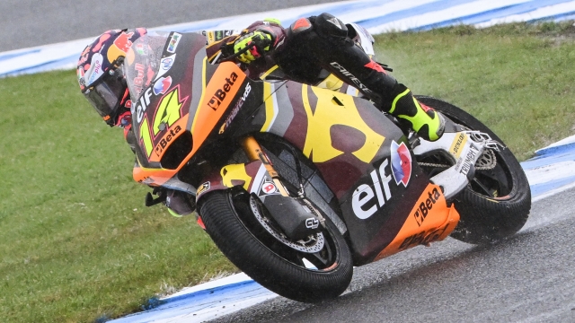 ELF Marc VDS Racing's Italian rider Tony Arbolino competes in the Moto2 race during the MotoGP Australian Grand Prix in Phillip Island on October 22, 2023. (Photo by Paul CROCK / AFP) / -- IMAGE RESTRICTED TO EDITORIAL USE - STRICTLY NO COMMERCIAL USE --
