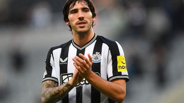 Newcastle United's Italian midfielder #08 Sandro Tonali applauds fans on the pitch after the English Premier League football match between Newcastle United and Crystal Palace at St James' Park in Newcastle-upon-Tyne, north east England on October 21, 2023. Newcastle won the game 4-0. (Photo by ANDY BUCHANAN / AFP) / RESTRICTED TO EDITORIAL USE. No use with unauthorized audio, video, data, fixture lists, club/league logos or 'live' services. Online in-match use limited to 120 images. An additional 40 images may be used in extra time. No video emulation. Social media in-match use limited to 120 images. An additional 40 images may be used in extra time. No use in betting publications, games or single club/league/player publications. /