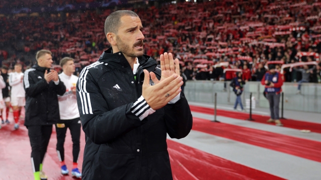 BERLIN, GERMANY - OCTOBER 24: Leonardo Bonucci of 1.FC Union Berlin applauds the fans after the team's defeat in the UEFA Champions League match between 1. FC Union Berlin and SSC Napoli at Olympiastadion on October 24, 2023 in Berlin, Germany. (Photo by Maja Hitij/Getty Images)