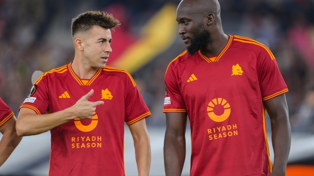 ROME, ITALY - OCTOBER 26: Romelu Lukaku and Stephan El Shaarawy of AS Roma during the UEFA Europa League 2023/24 match between AS Roma and SK Slavia Praha at Stadio Olimpico on October 26, 2023 in Rome, Italy. (Photo by Fabio Rossi/AS Roma via Getty Images)