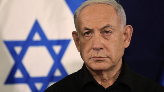 epaselect epa10945791 Israel's Prime Minister Benjamin Netanyahu addresses a press conference in The Kirya military base in Tel Aviv, Israel, 28 October 2023.  EPA/ABIR SULTAN / POOL