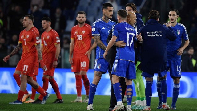 Italy's coach Luciano Spalletti greets players at the end of the UEFA Euro 2024 qualifying Group C football match between Italy and North Macedonia at the Olympic Stadium in Rome on November 17, 2023. (Photo by Filippo MONTEFORTE / AFP)