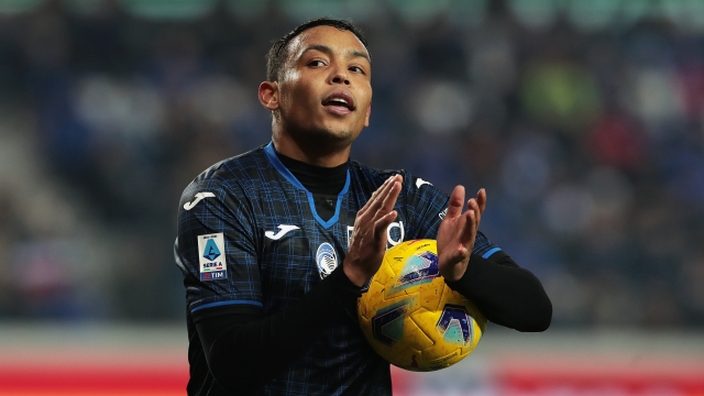 BERGAMO, ITALY - DECEMBER 18: Luis Muriel of Atalanta BC appluads during the Serie A TIM match between Atalanta BC and US Salernitana at Gewiss Stadium on December 18, 2023 in Bergamo, Italy. (Photo by Emilio Andreoli/Getty Images)