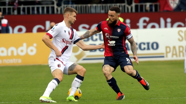 CAGLIARI, ITALY - JANUARY 14: Nahitan Nandez of Cagliari in action during the Serie A TIM match between Cagliari and Bologna FC - Serie A TIM  at Sardegna Arena on January 14, 2024 in Cagliari, Italy. (Photo by Enrico Locci/Getty Images)