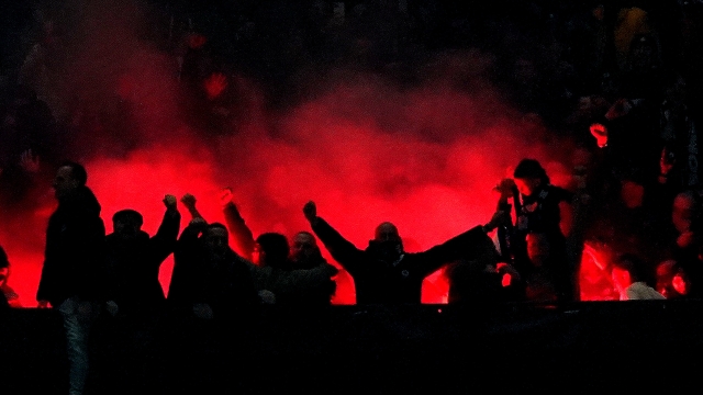 Foto Spada/LaPresse 04 Febbraio 2024 Milano (Italia) sport, calcio - Inter vs Juventus - Campionato italiano di calcio Serie A TIM 2023/2024 - Stadio San Siro. Nella foto: tifosi inter   February 04, 2024 Milan (Italy) sport, calcio - Inter vs Juventus - Italian Serie A Football Championship 2023/2024 - San Siro Stadium. In the pic: inter supporters