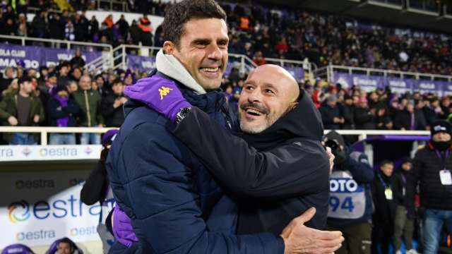 Foto Massimo Paolone/LaPresse - 9 Gennaio 2024 - Firenze (Italia) - Sport - Fiorentina vs Bologna - Quarti Coppa Italia Frecciarossa 2023/2024 - Stadio Artemio Franchi. Nella foto: Thiago Motta (Bologna F.C.) e Vincenzo Italiano (ACF Fiorentina)   January 9, 2024 Florence (Italy) - Sport - Fiorentina vs Bologna - Round of 8 Frecciarossa Italian Cup 2023/2024 - Artemio Franchi Stadium. In the pic: Thiago Motta (Bologna F.C.) and Vincenzo Italiano (ACF Fiorentina)