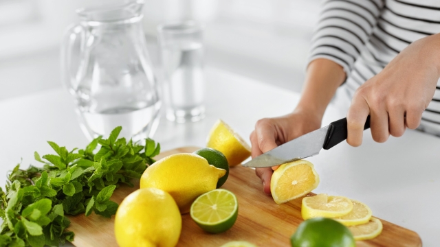 Acqua e limone fa perdere peso?