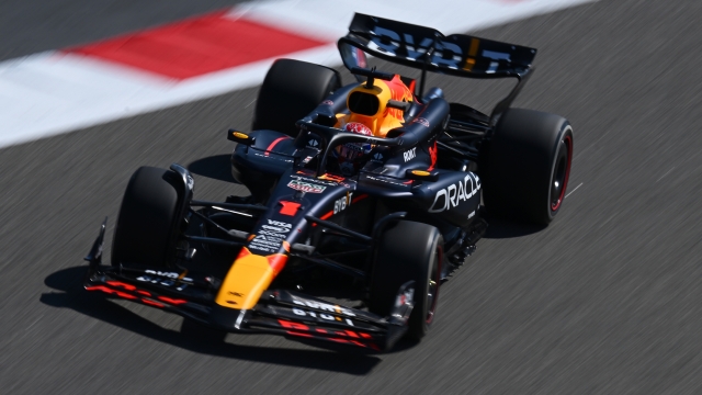 BAHRAIN, BAHRAIN - FEBRUARY 21: Max Verstappen of the Netherlands driving the (1) Oracle Red Bull Racing RB20 on track during day one of F1 Testing at Bahrain International Circuit on February 21, 2024 in Bahrain, Bahrain. (Photo by Clive Mason/Getty Images)