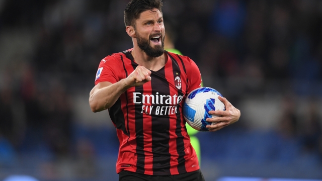 ROME, ITALY - APRIL 24: Olivier Giroud of AC Milan celebrates after scoring the goal during the Serie A match between SS Lazio and AC Milan at Stadio Olimpico on April 24, 2022 in Rome, Italy. (Photo by Claudio Villa/AC Milan via Getty Images)