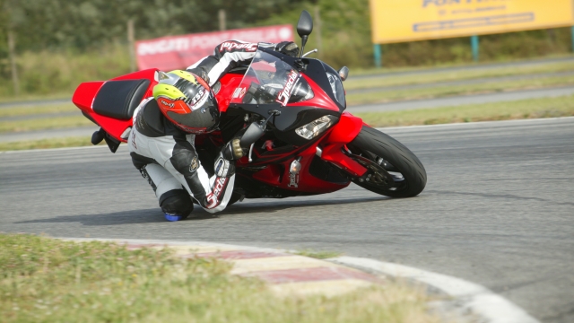 Honda CBR 1000 RR 2005