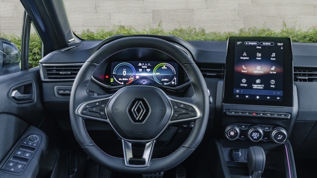 Come connettere uno smartphone Android alla Renault Clio: la guida passo-passo