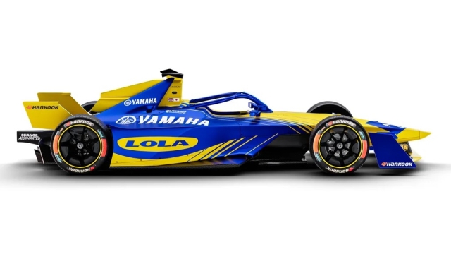 La livrea provvisoria svelata all'annuncio della partnership tra Lola e Yamaha. Formula E