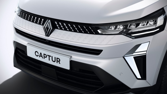 Nuova Renault Captur 2024, dettagli frontali