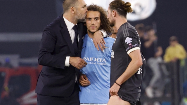 (L-R) Lazio's head coach Igor Tudor, Lazio's Matteo Guendouzi celebrates after winning the Italian Serie A soccer match between Lazio and Juventus at the Olimpico stadium in Rome, Italy, 30 March 2024. ANSA/FABILazios Alessio RomagnoliO FRUSTACI