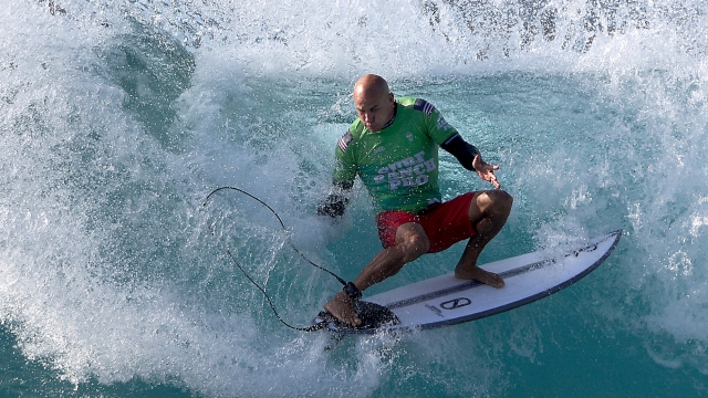 LEMOORE, CALIFORNIA - MAY 27: Kelly Slater of The United States competes during the World Surf League Surf Ranch Pro Men's qualifying round on May 27, 2023 in Lemoore, California.   Sean M. Haffey/Getty Images/AFP (Photo by Sean M. Haffey / GETTY IMAGES NORTH AMERICA / Getty Images via AFP)
