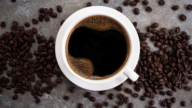 Reflusso gastroesofageo: il caffè fa davvero male? Gli esperti sfatano i falsi miti