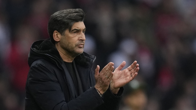 Lille's head coach Paulo Fonseca reacts during the Europa Conference League quarter final second leg soccer match between Lille and Aston Villa at the Pierre Mauroy stadium in Villeneuve d'Ascq, northern France, Thursday, April 18, 2024. (AP Photo/Christophe Ena)
