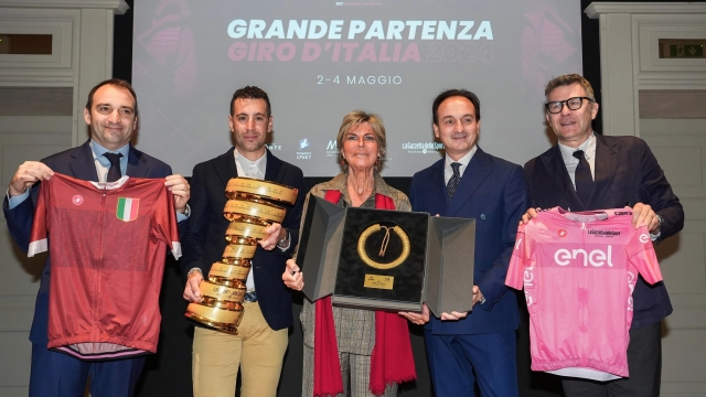 Giro d'Italia, presentazione prima tappa a Torino