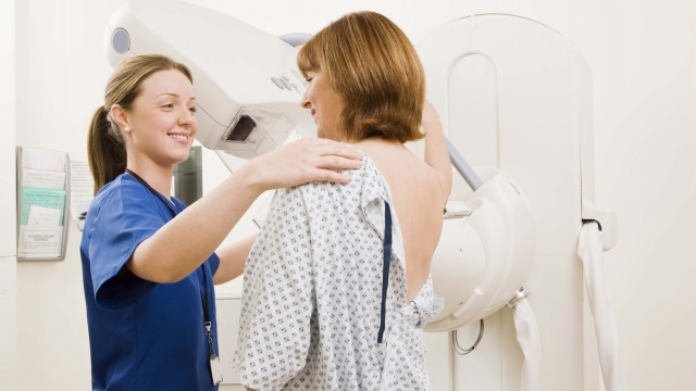 liste d'attesa sanità: quanto si aspetta in Italia per una colonscopia o una mammografia