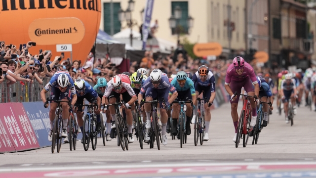 The final sprint during the stage 18 of the Giro d'Italia from Fiera di Primiero to Padova, Italy - Thursday, May 23, 2024. Sport cycling (Photo by Massimo Paolone/Lapresse)