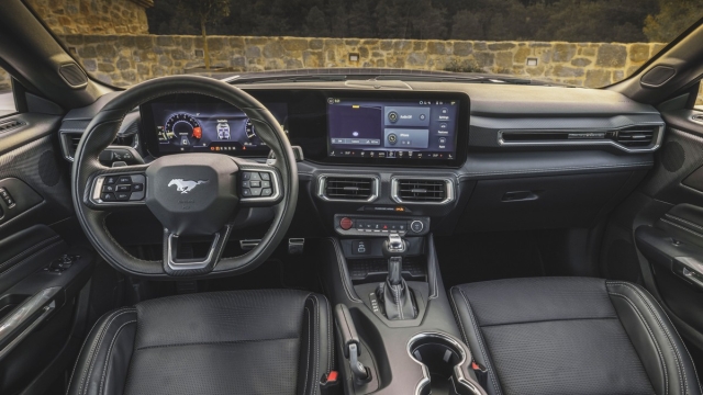 Ford Mustang 2024, infotainment