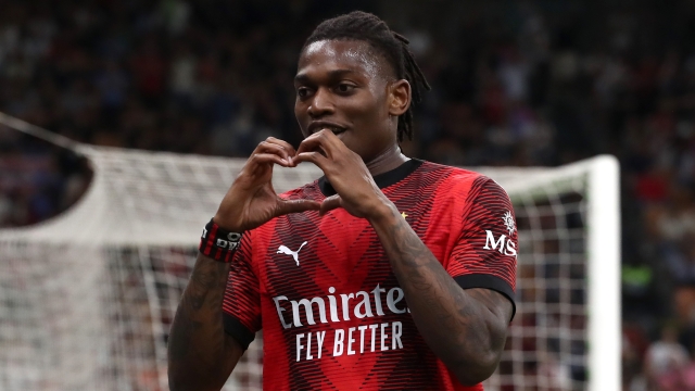 MILAN, ITALY - MAY 11: Rafael Leao of AC Milan celebrates scoring his team's fourth goal during the Serie A TIM match between AC Milan and Cagliari at Stadio Giuseppe Meazza on May 11, 2024 in Milan, Italy. (Photo by Marco Luzzani/Getty Images)