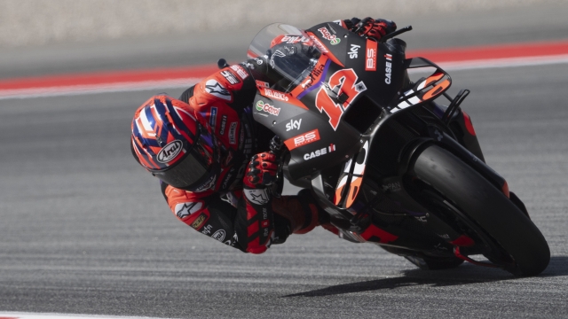 BARCELONA, SPAIN - MAY 25: Maverick Vinales of Spain and Aprilia Racing  rounds the bend during the MotoGP  practice during the MotoGP Of Catalunya - Qualifying at Circuit de Barcelona-Catalunya on May 25, 2024 in Barcelona, Spain. (Photo by Mirco Lazzari gp/Getty Images)