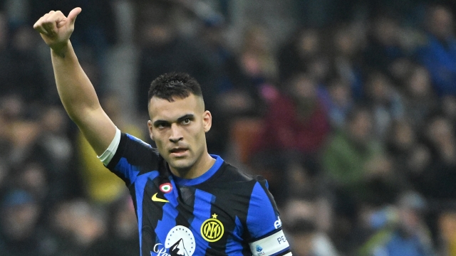 Inter MilanÂ?s forward Lautaro Martinez reacts during the Serie A soccer match between Inter MIlan and Atalanta at the Giuseppe Meazza stadium in Milan, Italy, 28 February 2024. ANSA/DANIEL DAL ZENNARO