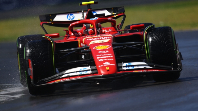MONTREAL, QUEBEC - JUNE 07: Carlos Sainz of Spain driving (55) the Ferrari SF-24 on track during practice ahead of the F1 Grand Prix of Canada at Circuit Gilles Villeneuve on June 07, 2024 in Montreal, Quebec.   Clive Rose/Getty Images/AFP (Photo by CLIVE ROSE / GETTY IMAGES NORTH AMERICA / Getty Images via AFP)