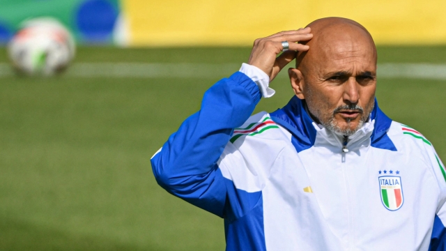 Italy's head coach Luciano Spalletti attends a MD-1 training session during the UEFA Euro 2024 European Football Championship, at the Hemberg-Stadion in Iserlohn on June 19, 2024. (Photo by Alberto PIZZOLI / AFP)