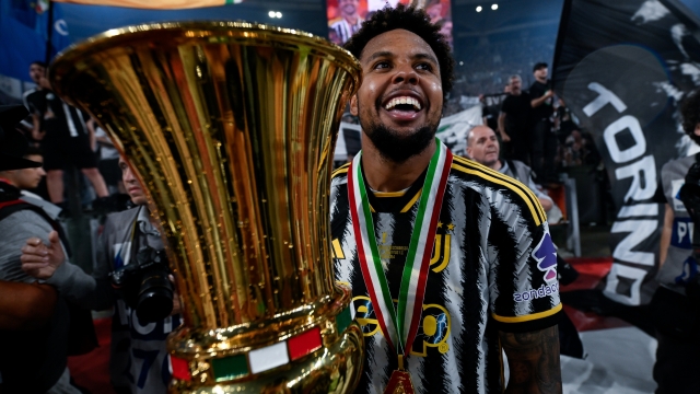 ROME, ITALY - MAY 15: Weston McKennie of Juventus celebrates the victory and raising the trophy after the Coppa Italia final match between Atalanta BC and Juventus FC at Olimpico Stadium on May 15, 2024 in Rome, Italy. (Photo by Daniele Badolato - Juventus FC/Juventus FC via Getty Images)