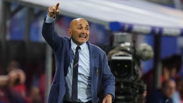 Italy's head coach Luciano Spalletti gestures during a Group B match between Croatia and Italy at the Euro 2024 soccer tournament in Leipzig, Germany, Monday, June 24, 2024. (AP Photo/Petr David Josek)