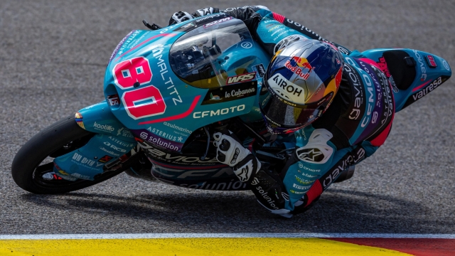 epa11462308 CFMOTO rider David Alonso of Colombia in action during the Moto3 Qualifying for the Motorcycling Grand Prix of Germany, at the Sachsenring racetrack in Hohenstein-Ernstthal, Germany, 06 July 2024. The 2024 Motorcycling Grand Prix of Germany is held on the Sachsenring racetrack on 07 July.  EPA/MARTIN DIVISEK