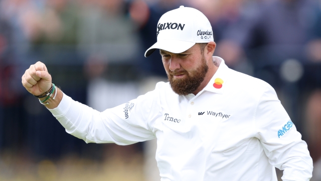 TROON, SCOTLAND - JULY 19: Shane Lowry of Ireland celebrates on the 18th green during day two of The 152nd Open championship at Royal Troon on July 19, 2024 in Troon, Scotland. (Photo by Warren Little/Getty Images)