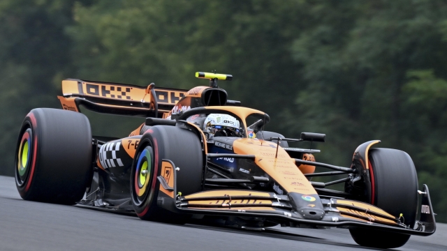 epa11489346 McLaren driver Lando Norris of Britain in action during the qualifying session of the Formula One Hungarian Grand Prix at the Hungaroring circuit, in Mogyorod, near Budapest, 20 July 2024.  EPA/Zsolt Czegledi HUNGARY OUT