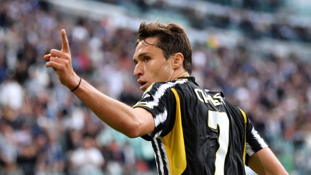 TURIN, ITALY - MAY 25: Federico Chiesa of Juventus celebrates scoring his team's first goal during the Serie A TIM match between Juventus and AC Monza at  on May 25, 2024 in Turin, Italy. (Photo by Valerio Pennicino/Getty Images)