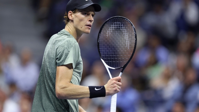 NEW YORK, NEW YORK - SEPTEMBER 04: Jannik Sinner of Italy reacts after winning the third set against Daniil Medvedev of Russia during their Men's Singles Quarterfinal match on Day Ten of the 2024 US Open at USTA Billie Jean King National Tennis Center on September 04, 2024 in the Flushing neighborhood of the Queens borough of New York City.   Al Bello/Getty Images/AFP (Photo by AL BELLO / GETTY IMAGES NORTH AMERICA / Getty Images via AFP)