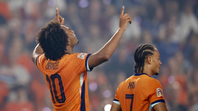 epa11592237 Joshua Zirkzee of the Netherlands celebrates the 1-0 goal during the UEFA Nations League group A soccer match between the Netherlands and Bosnia and Herzegovina in Eindhoven, the Netherlands, 07 September 2024.  EPA/MAURICE VAN STEEN