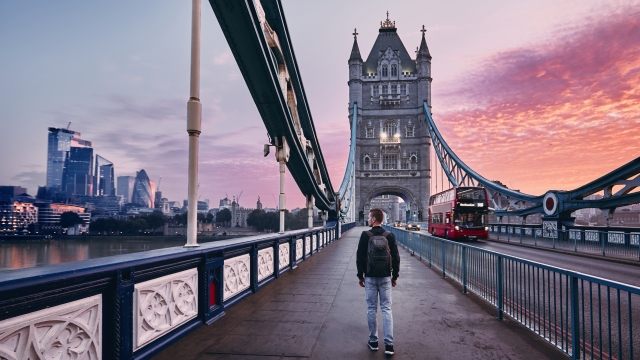 UK, dal 2025 arriva l'Electronic Travel Authorisation. Come funziona l'ingresso per turismo