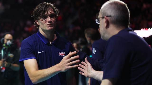 MANCHESTER, ENGLAND - SEPTEMBER 15: Jack Draper of Great Britain shakes hands with his team following defeat against Felix Auger-Aliassime of Canada in their singles match during the Group Stage tie between Canada and Great Britain in the Davis Cup Finals at AO Arena on September 15, 2024 in Manchester, England. (Photo by Nathan Stirk/Getty Images for LTA)