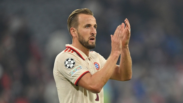 MUNICH, GERMANY - SEPTEMBER 17: Harry Kane of Bayern Munich applauds the fans following the team's victory during the UEFA Champions League 2024/25 League Phase MD1 match between FC Bayern München and GNK Dinamo at Football Arena Munich on September 17, 2024 in Munich, Germany. (Photo by Sebastian Widmann/Getty Images)